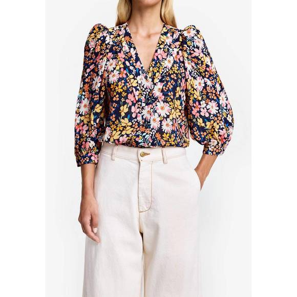 NEW SMYTHE v-neck frontier blouse in navy multi